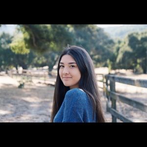 Meet your Posher, Adeline